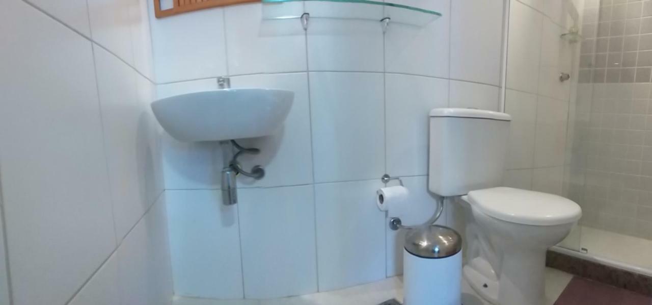 Airport Pousada Cabo Frio Eksteriør billede